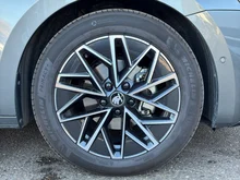 Škoda Octavia Combi Sportline TDI DSG in Graphit-Grau Metallic