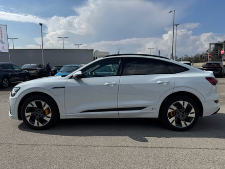 Audi e-tron Sportback 55 300 kW S line