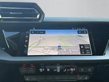 Audi A3 allstreet 40 TFSI e in 2Y Gletscherweiß Metallic