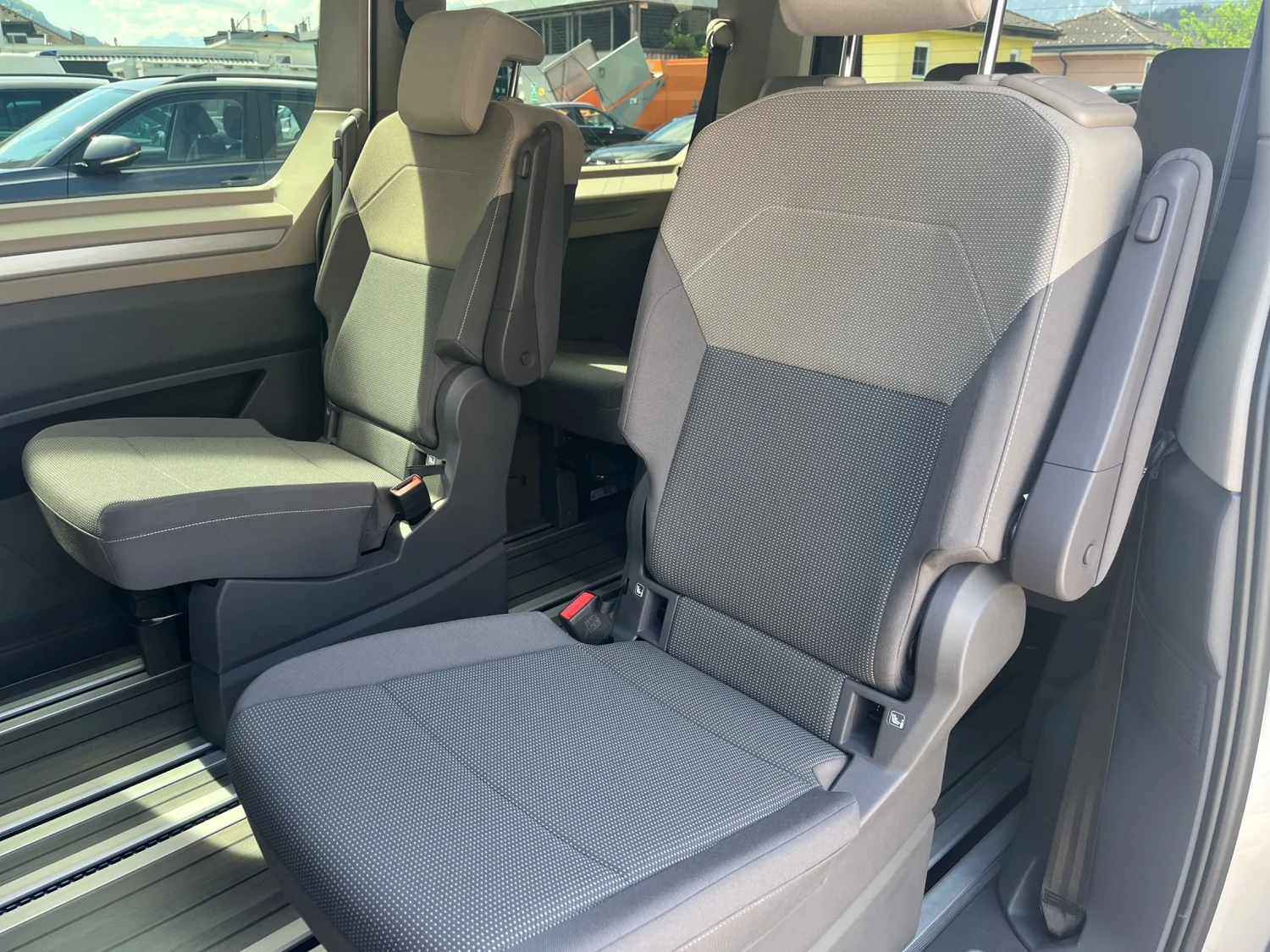 Bild eines VW Multivan Edition ÜH TDI