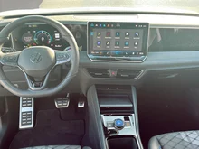 VW Tiguan R-Line eHybrid DSG 150 kW in Pure White