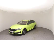 Škoda Octavia Combi 4x4 Sportline TSI DSG in Mamba-Grün