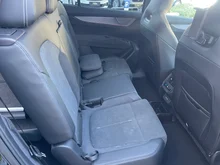 Škoda Peaq Sportline 90x in Black-Magic Perleffekt