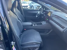 Škoda Peaq Sportline 90x in Black-Magic Perleffekt