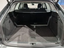 Škoda Superb Combi Ambition TDI DSG in Graphit-Grau Metallic