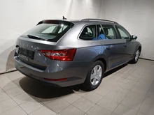 Škoda Superb Combi Ambition TDI DSG in Graphit-Grau Metallic