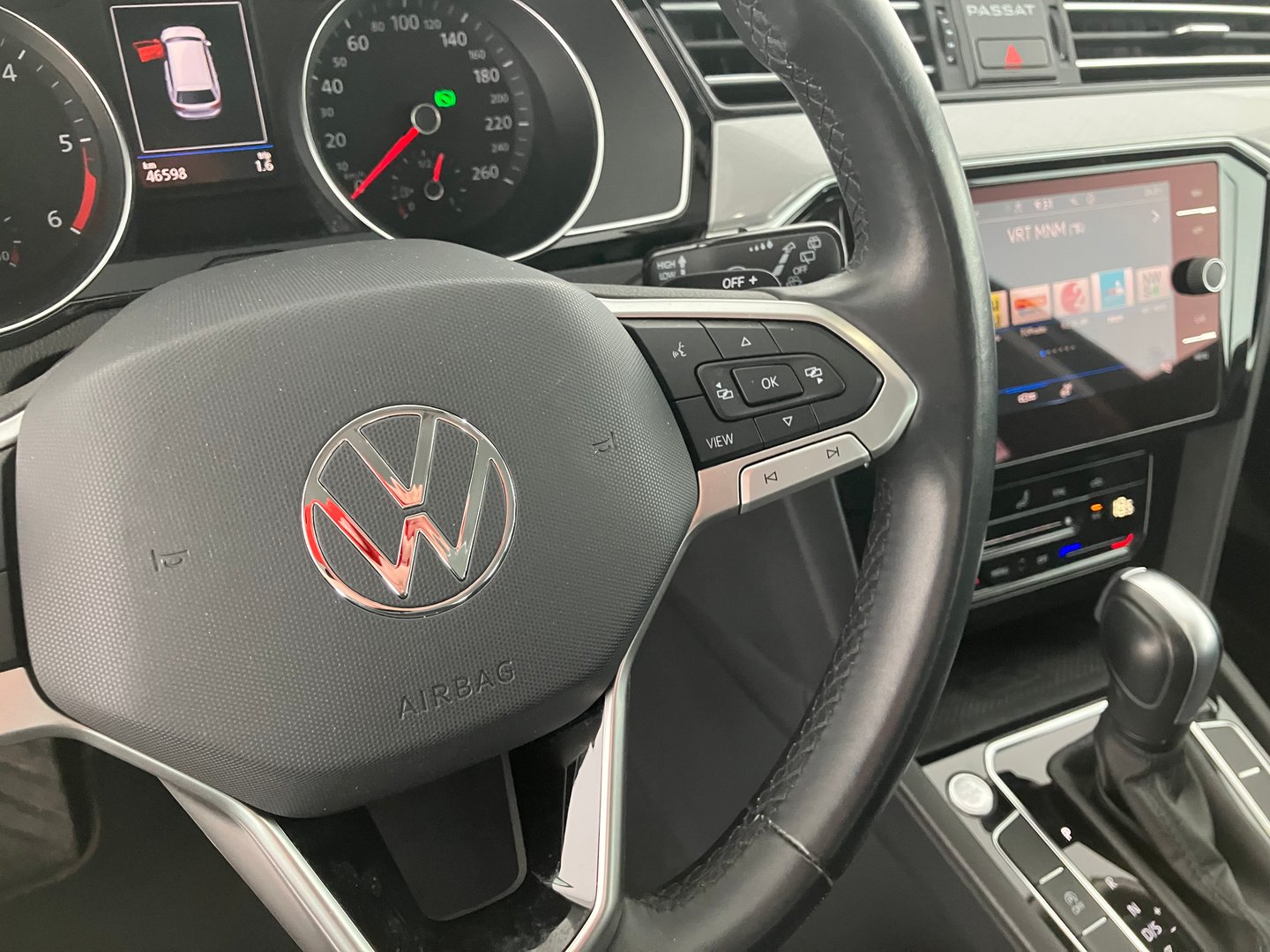 VW Passat Variant Business TDI DSG | Bild 5 von 15