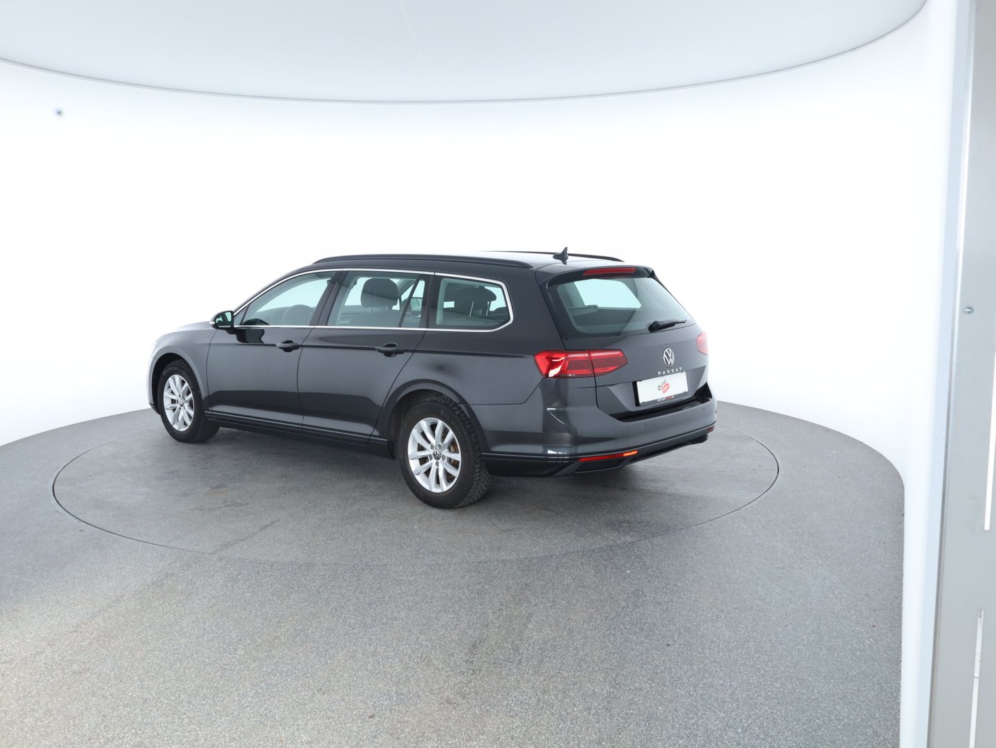 VW Passat Variant Business TDI DSG | Bild 2 von 15
