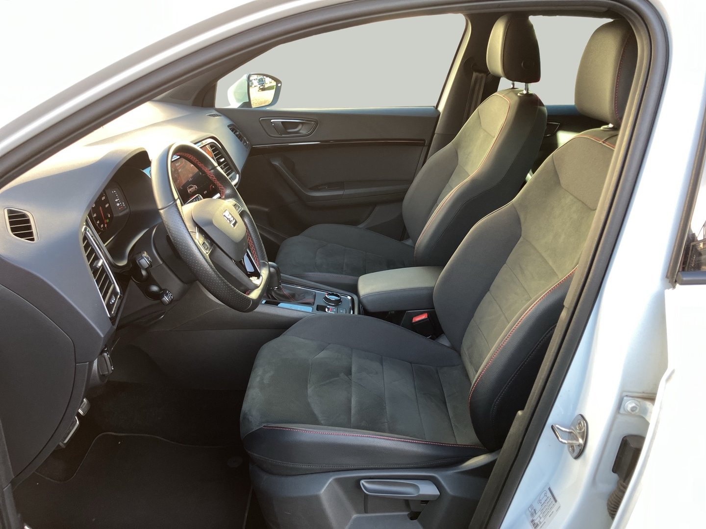 SEAT Ateca FR 1.5 TSI ACT DSG | Bild 9 von 27