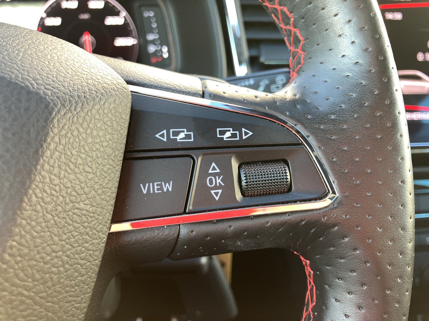 SEAT Ateca FR 1.5 TSI ACT DSG | Bild 14 von 27