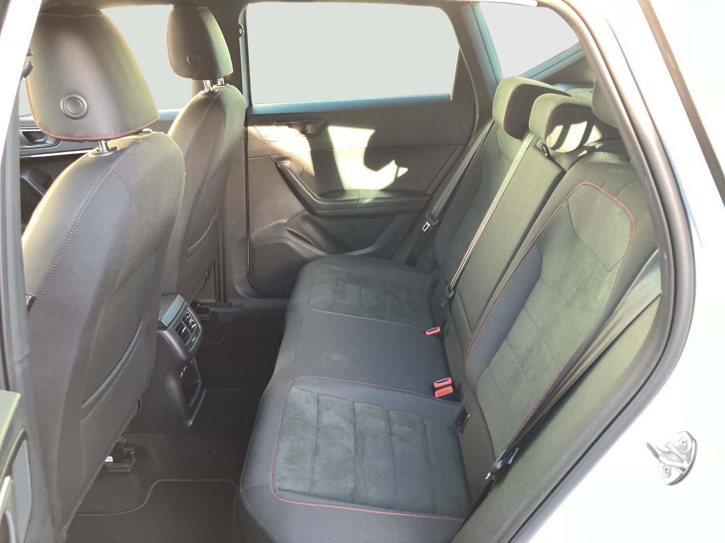 SEAT Ateca FR 1.5 TSI ACT DSG | Bild 22 von 27