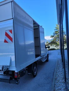 Thumbnail-Foto von Fahrzeug