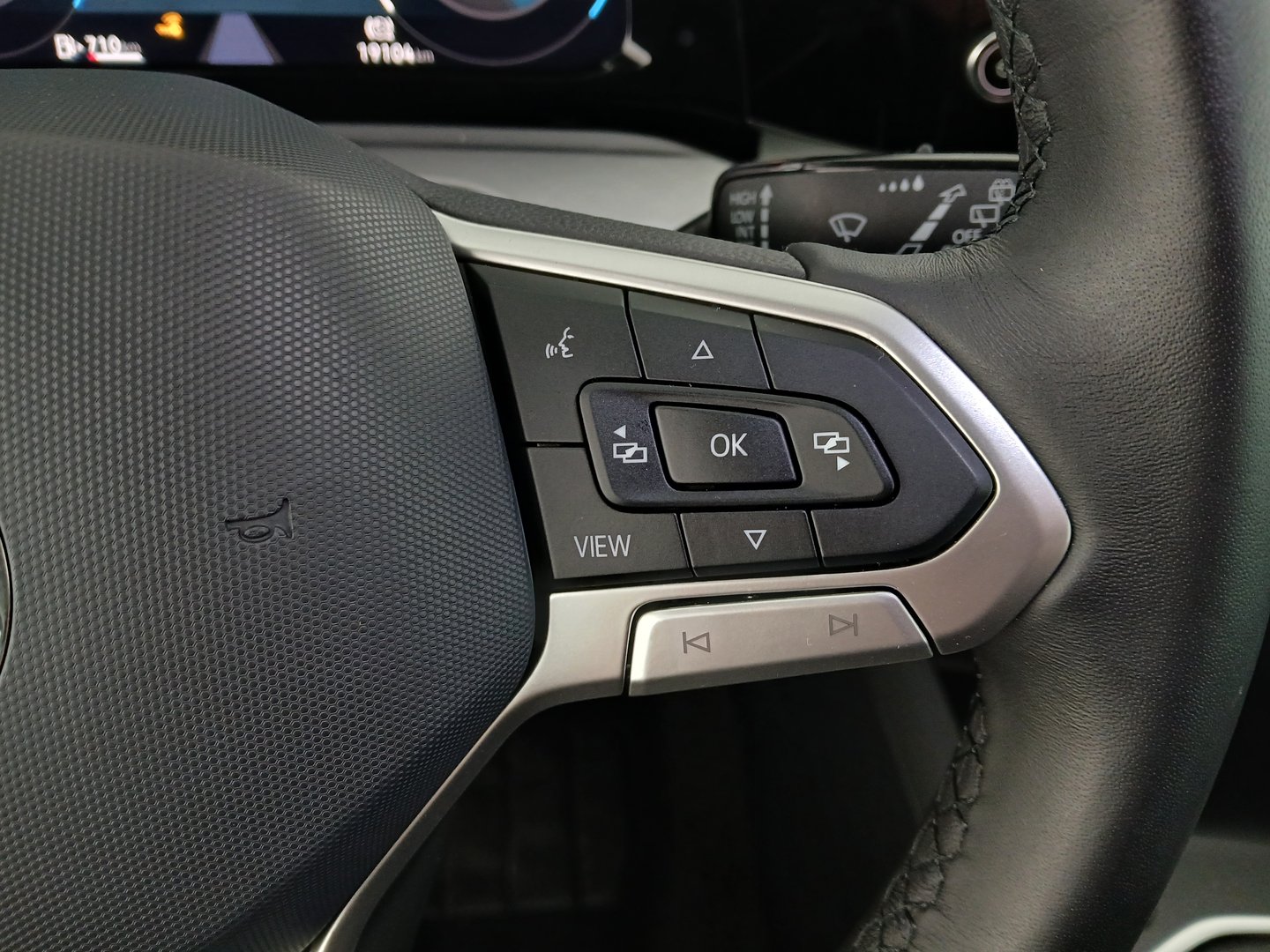 VW Golf Variant Life TSI | Bild 17 von 28