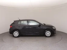Škoda Fabia Essence in Black-Magic Perleffekt