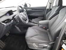 Škoda Enyaq 80x in SCHWARZ-MAGIC PERLEFFEKT