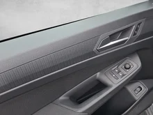 VW Caddy Life Maxi eHybrid 110 kW in Puregrey