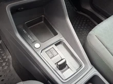 VW Caddy Life Maxi eHybrid 110 kW in Puregrey