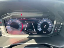 Audi A1 Sportback 25 TFSI intense in Gletscherweiss Metallic