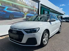 Audi A1 Sportback 25 TFSI intense in Gletscherweiss Metallic