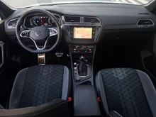 VW Tiguan R-Line TDI SCR 4MOTION DSG in Reflexsilber Met.