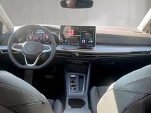 VW Golf Variant Business mHeV DSG in Oyster Silver Metallic