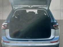 VW Golf Variant Business mHeV DSG in Oyster Silver Metallic