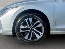 VW Golf Variant Business mHeV DSG in Oyster Silver Metallic