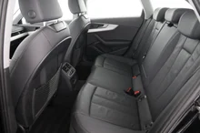 Audi A4 Avant 35 TDI advanced in MYTHOSSCHWARZ METALLIC