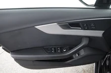 Audi A4 Avant 35 TDI advanced in MYTHOSSCHWARZ METALLIC