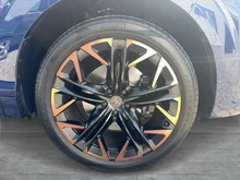 CUPRA Terramar VZ e-HYBRID 272 PS DSG in Cosmos-Blau Metallic