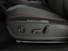VW ID.4 GTX 4MOTION 250 kW Business -77 kWh in Mondsteingrau Dach schwarz