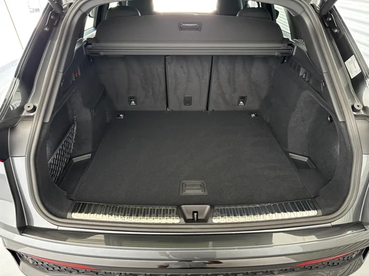Bild eines Audi Q5 SUV TDI quattro 150 kW