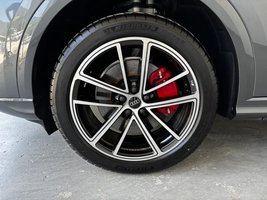 Bild eines Audi Q5 SUV TDI quattro 150 kW