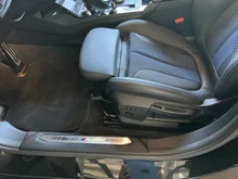 BMW 1xx 1 Lim. 118 i Luxury Line in schwarz Metallic