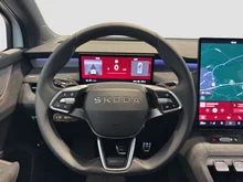 Škoda Peaq Sportline 90x in Moon-Weiß Metallic