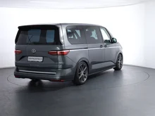 VW Multivan Style ÜH eHybrid in Indiumgrau Metallic