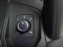 VW Tiguan Sport eTSI DSG in Cipressino-Grün Metallic