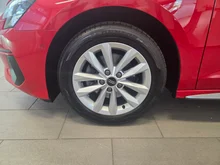 Thumbnail-Foto von Fahrzeug