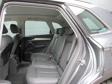 Audi Q5 50 TFSI e quattro in H1 Manhattangrau Metallic