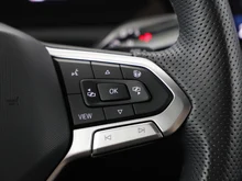 VW Tiguan R-Line TDI DSG in URANOGRAU