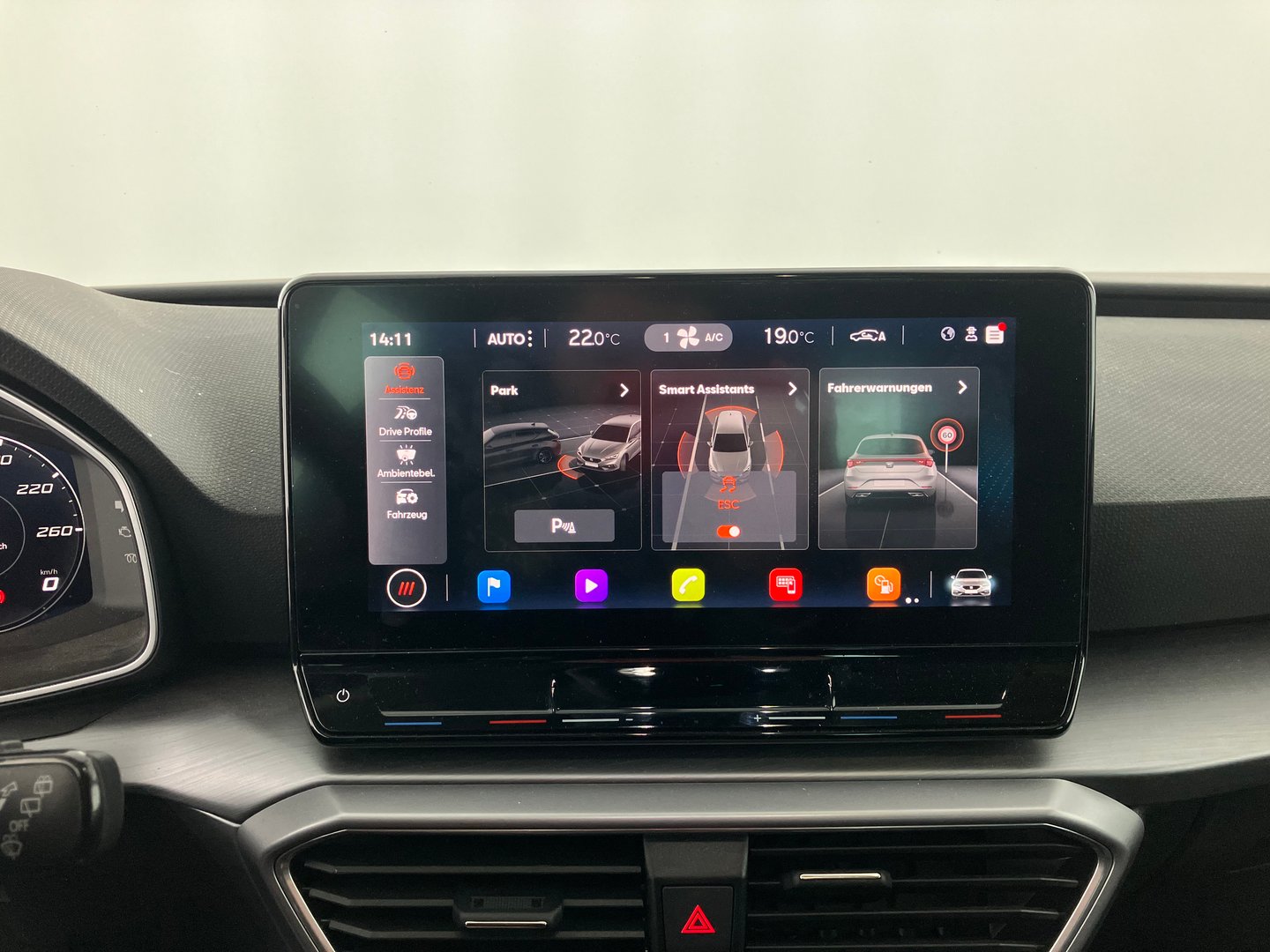 SEAT Leon FR 2.0 TDI DSG | Bild 15 von 20