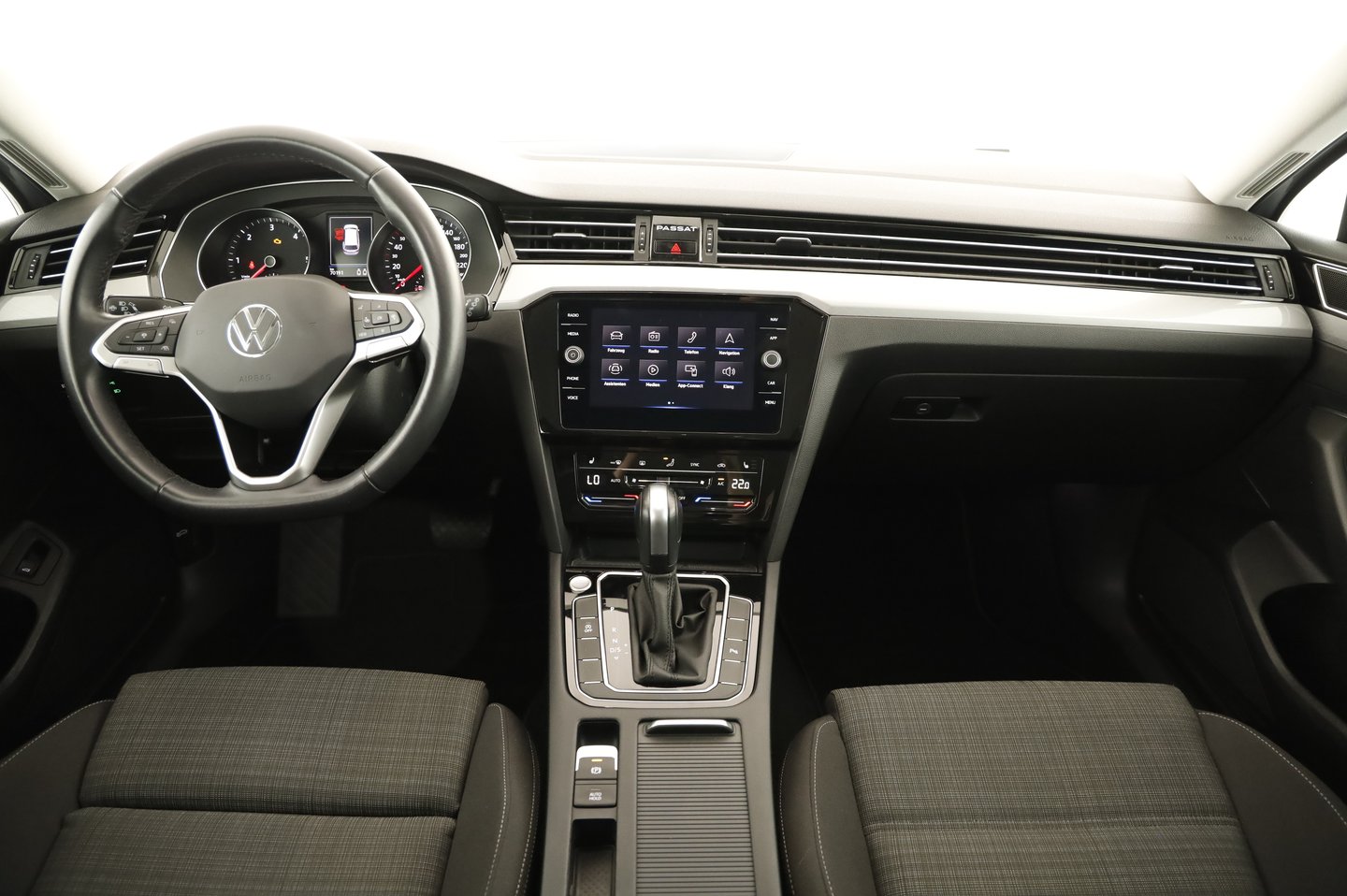 VW Passat Variant Business TDI SCR DSG | Bild 8 von 19