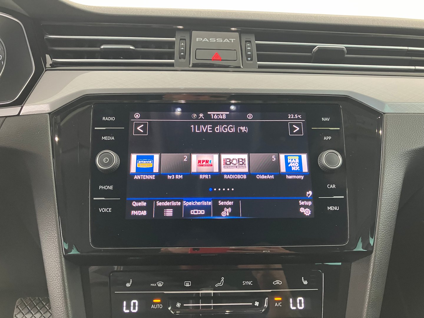 VW Passat Variant Business TDI SCR DSG | Bild 13 von 19