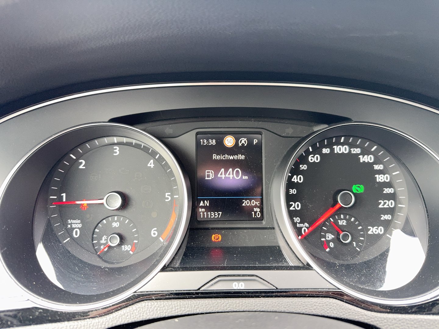 VW Passat Elegance TDI DSG | Bild 11 von 23