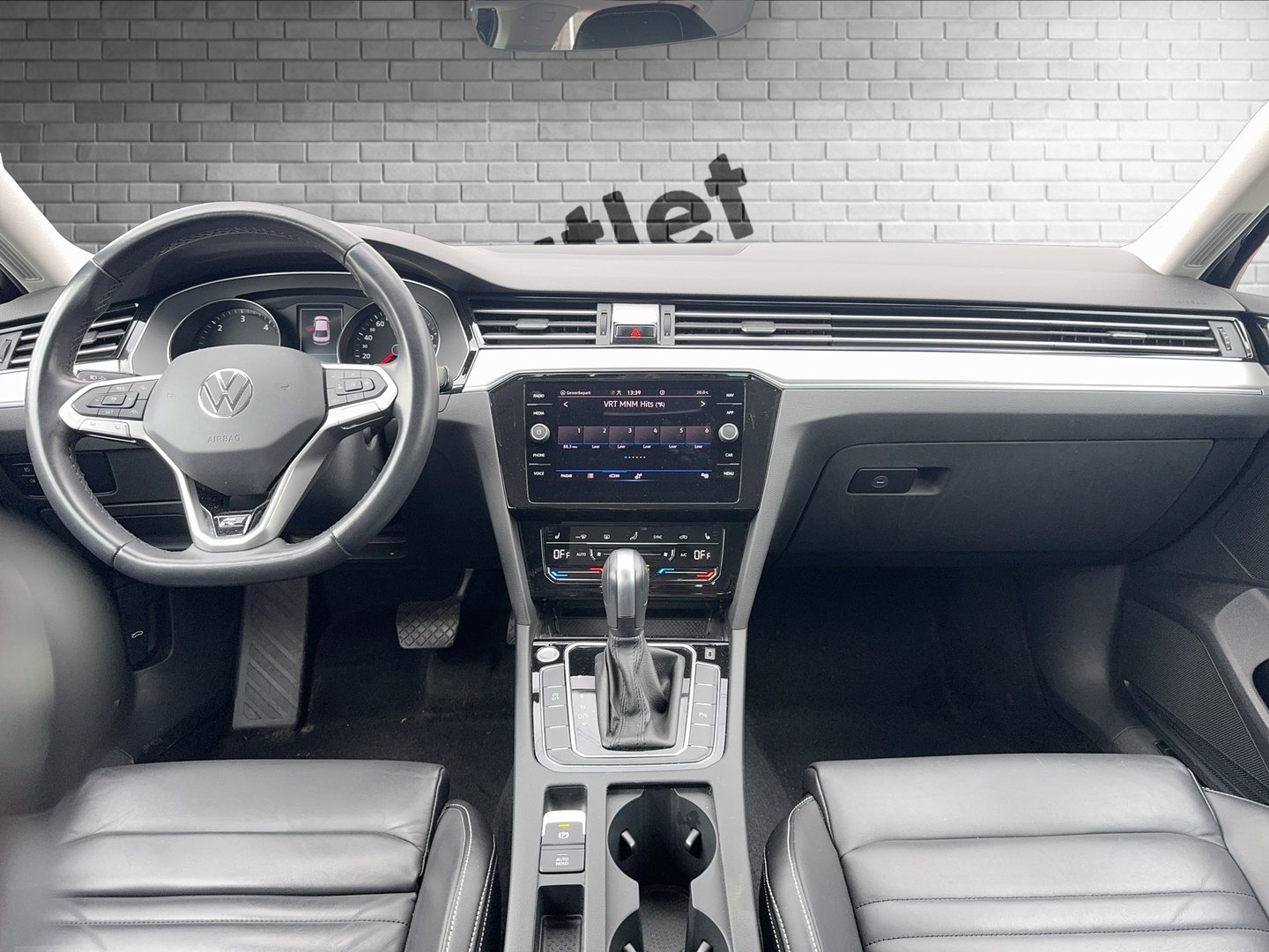 VW Passat Elegance TDI DSG | Bild 10 von 23