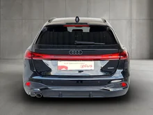 Audi A5 Avant TDI quattro in Mythosschwarz Metallic