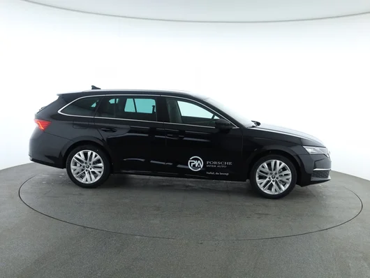 Bild eines Škoda Octavia Combi Selection TSI mHEV DSG