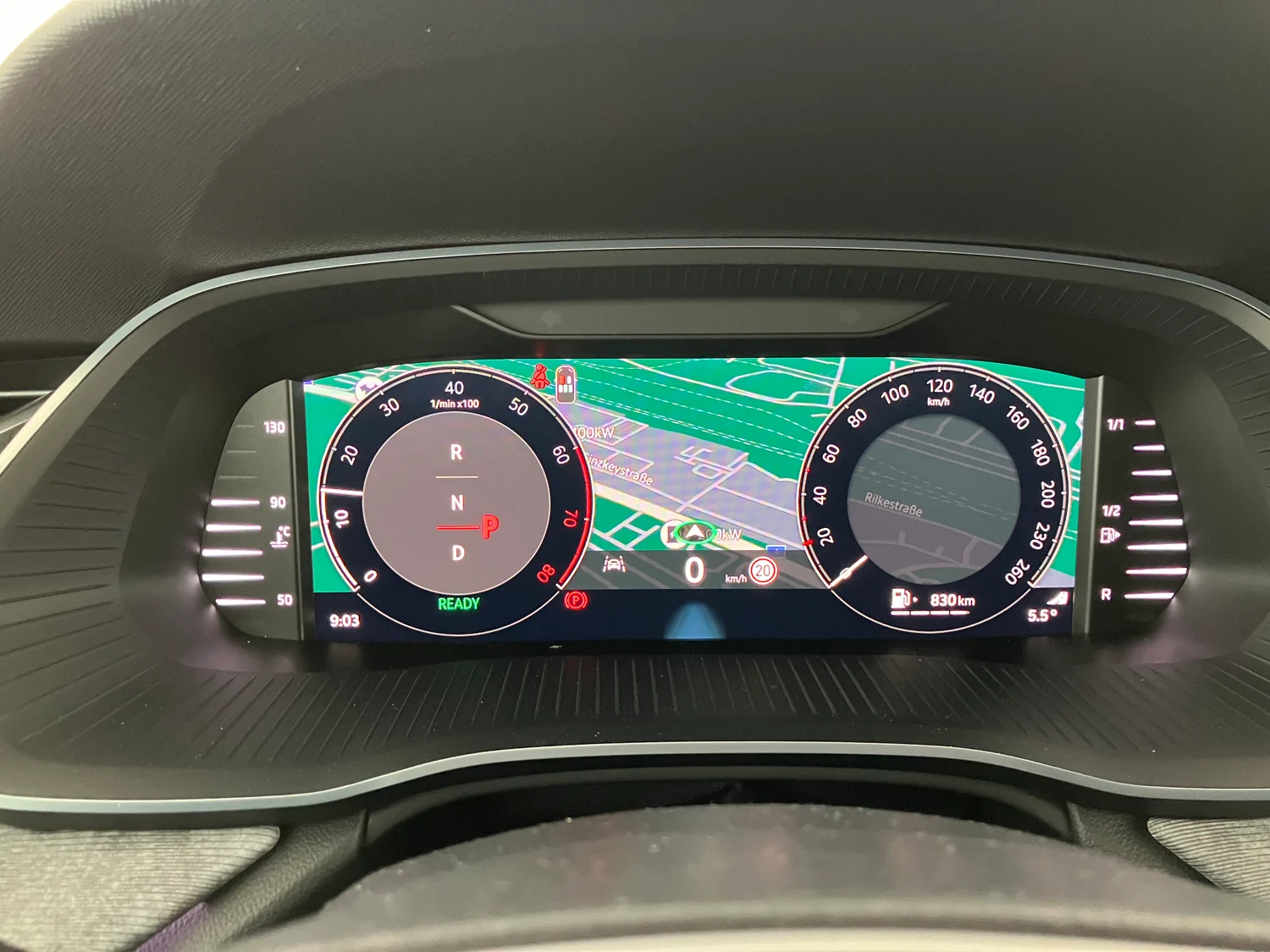 Bild eines Škoda Octavia Combi Selection TSI mHEV DSG