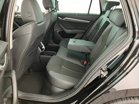 Bild eines Škoda Octavia Combi Selection TSI mHEV DSG