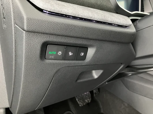 Bild eines Škoda Octavia Combi Selection TSI mHEV DSG